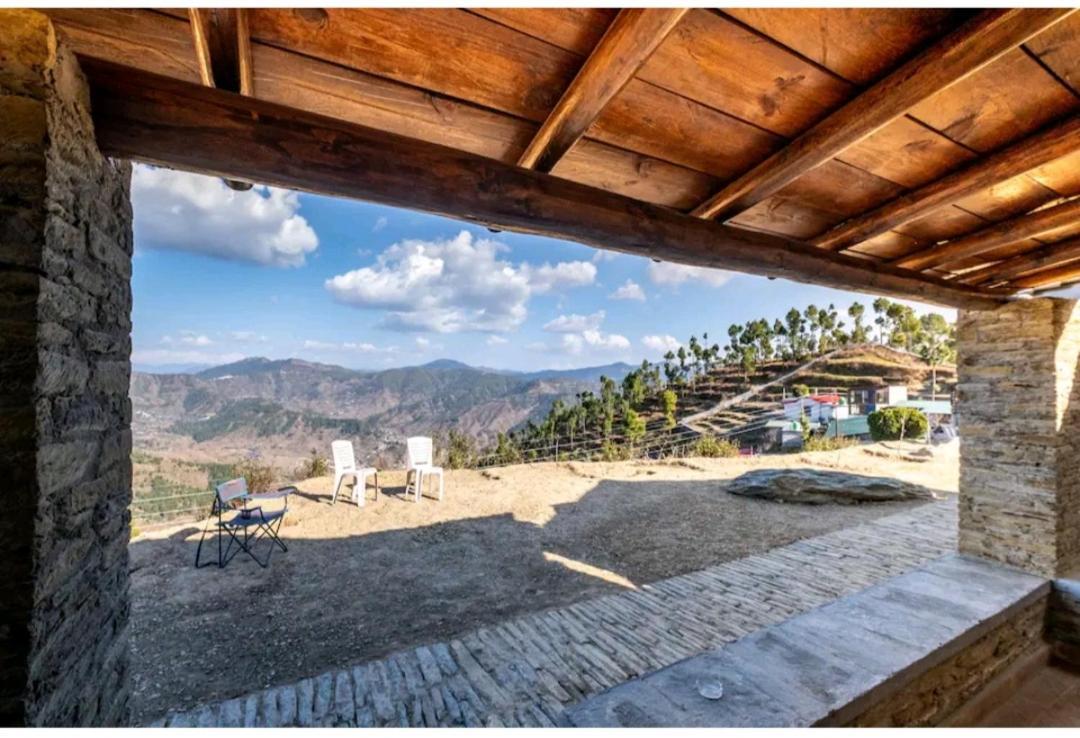 Pauri Meraki Huts מראה חיצוני תמונה