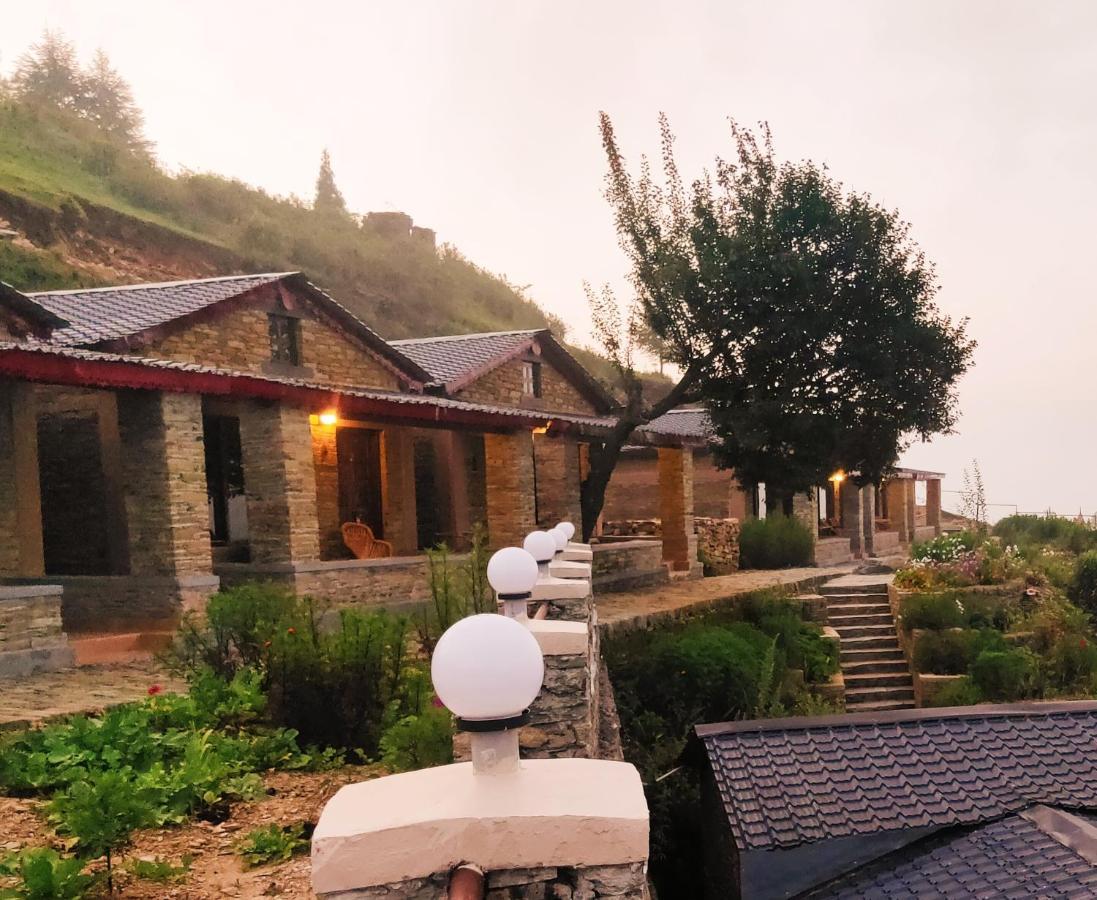 Pauri Meraki Huts מראה חיצוני תמונה