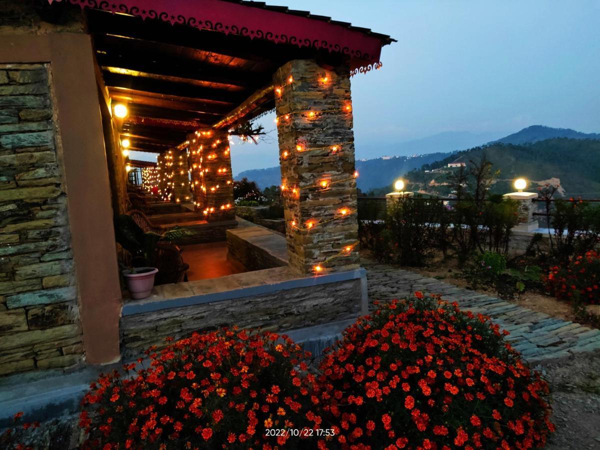 Pauri Meraki Huts מראה חיצוני תמונה